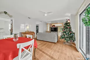 98 Heritage Vlg, Southbury, CT 06488 - Photo 7