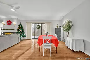 98 Heritage Vlg, Southbury, CT 06488 - Photo 5