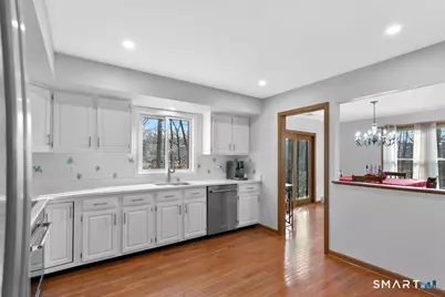 6 Stonegate Lane, Shelton, CT 06484 - Photo 9