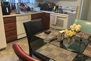 92 Angel Dr, Waterbury, CT 06708 - Photo 3