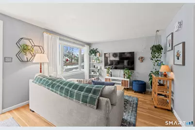 305 Robinwood Road, Waterbury, CT 06708 - Photo 5