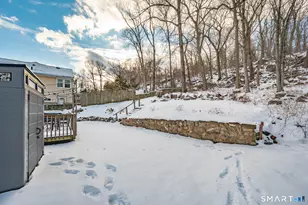 305 Robinwood Rd, Waterbury, CT 06708 - Photo 21