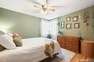 305 Robinwood Rd, Waterbury, CT 06708 - Photo 11