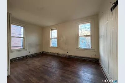 1050 Hancock Avenue, Bridgeport, CT 06605 - Photo 19