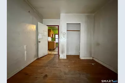 1050 Hancock Avenue, Bridgeport, CT 06605 - Photo 15