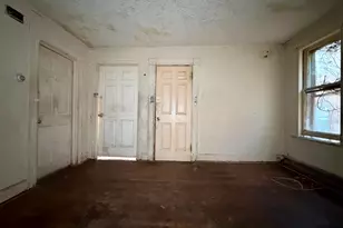 1050 Hancock Ave, Bridgeport, CT 06605 - Photo 21