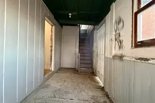 1050 Hancock Ave, Bridgeport, CT 06605 - Photo 17