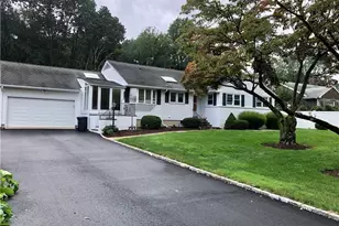 249 New Canaan Ave, Norwalk, CT 06850 - Photo 13