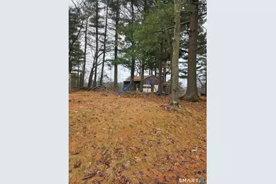 32 Jondot Drive, Enfield, CT 06082 - Photo 5