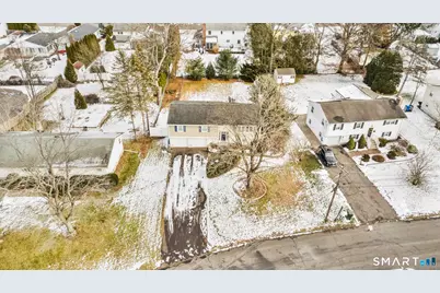 282 Hillcrest Avenue, Newington, CT 06111 - Photo 5