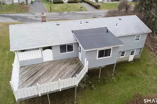 245 Chestnut Hill Ave, Waterbury, CT 06704 - Photo 5