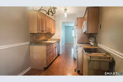 115 Fillow Street #APT 3, Norwalk, CT 06850 - Photo 5