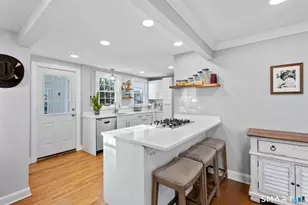 114 Argyle Ave, West Hartford, CT 06107 - Photo 11