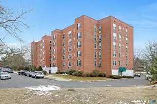 7 4th St, Stamford, CT 06905 - Photo 3