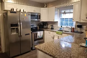 193 Waterville St, Waterbury, CT 06710 - Photo 7