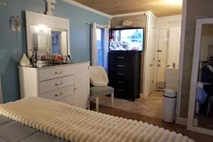 193 Waterville St, Waterbury, CT 06710 - Photo 17