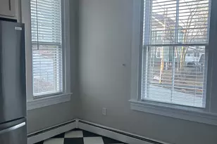 214 Broadway, Norwich, CT 06360 - Photo 3