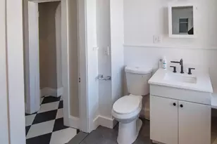 214 Broadway, Norwich, CT 06360 - Photo 7