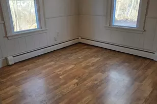 40 Maple Ave Ext, Montville, CT 06382 - Photo 7