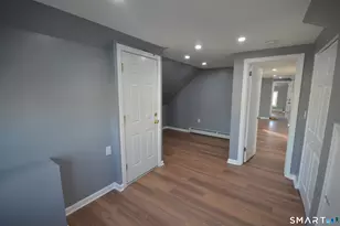 70 Westfield Ave, Bridgeport, CT 06606 - Photo 13