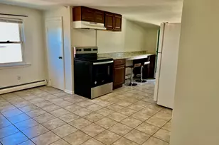 657 Naugatuck Ave, Milford, CT 06461 - Photo 9