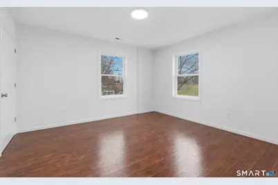 26 Crescent Drive, Danbury, CT 06810 - Photo 13