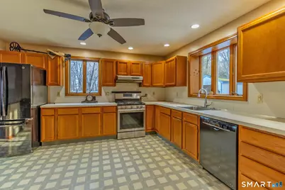 21 Bennett Pond Road, Canterbury, CT 06331 - Photo 5