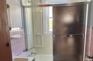 460 Stonybrook Rd, Stratford, CT 06614 - Photo 11