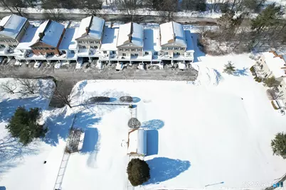 580 Mountain Road #APT C, West Hartford, CT 06117 - Photo 35