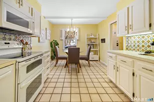 580 Mountain Rd, West Hartford, CT 06117 - Photo 9