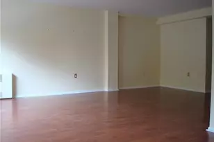 887 Farmington Ave, West Hartford, CT 06119 - Photo 7