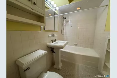 887 Farmington Avenue #APT 2K, West Hartford, CT 06119 - Photo 15