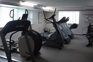 887 Farmington Ave, West Hartford, CT 06119 - Photo 23