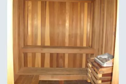 887 Farmington Avenue #APT 2K, West Hartford, CT 06119 - Photo 25