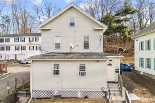 80 Willow St, Meriden, CT 06450 - Photo 3