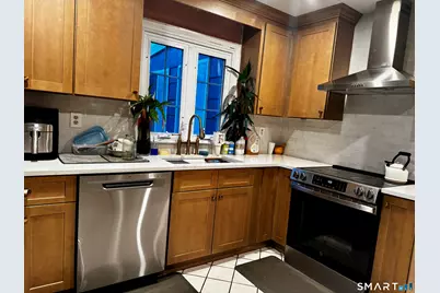 6 Redcoat Lane, Trumbull, CT 06611 - Photo 11