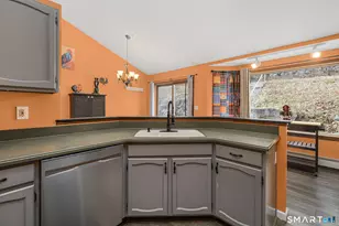 89 Kinney Hill Rd, Plainfield, CT 06374 - Photo 5