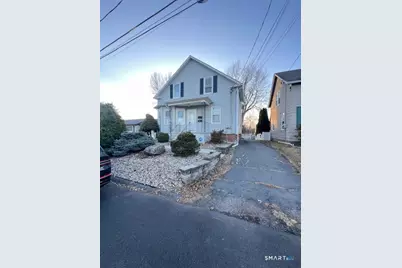 107 Ashland Avenue #2, Newington, CT 06111 - Photo 1