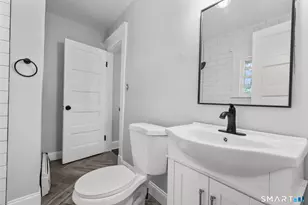 38 Kellogg St, Waterbury, CT 06710 - Photo 17