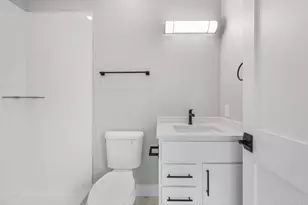 300 Harbour Close, New Haven, CT 06519 - Photo 15