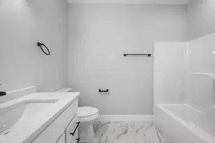 300 Harbour Close, New Haven, CT 06519 - Photo 17