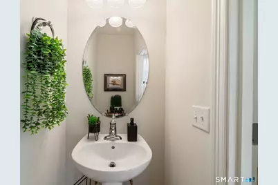 160 Barkledge Drive #160, Newington, CT 06111 - Photo 13