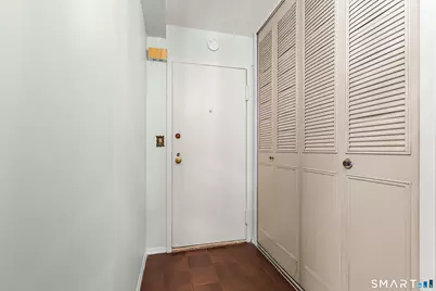 1 Strawberry Hill Court #APT 2B, Stamford, CT 06902 - Photo 5