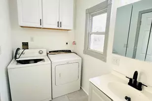 329 Amsterdam Ave, Bridgeport, CT 06606 - Photo 27