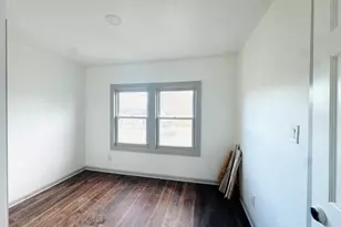 329 Amsterdam Ave, Bridgeport, CT 06606 - Photo 29