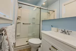 124 Wyndover Ln, Stamford, CT 06902 - Photo 23