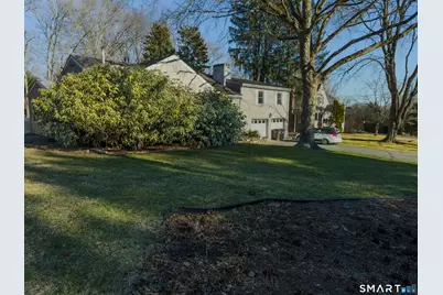 124 Wyndover Lane, Stamford, CT 06902 - Photo 1