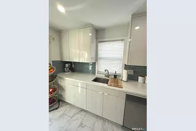 17 Paradiso Street, Norwalk, CT 06854 - Photo 7