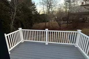 8 Eddy Ct, Montville, CT 06370 - Photo 13