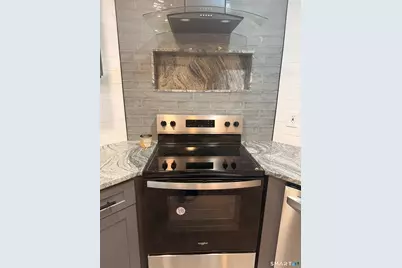 8 Eddy Court, Montville, CT 06370 - Photo 3